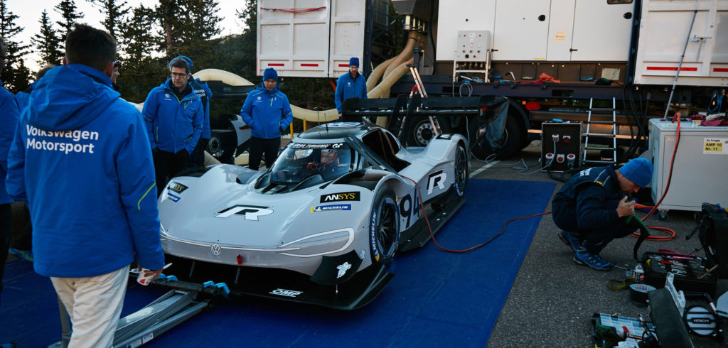 VW Motorsport develops rapid-charging system for Pikes Peak EV challenger